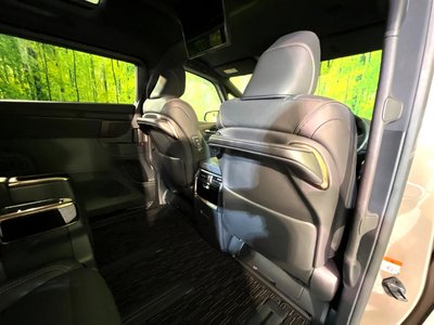 2025 Toyota ALPHARD — миниатюра 50