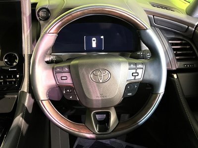 2025 Toyota ALPHARD — миниатюра 11