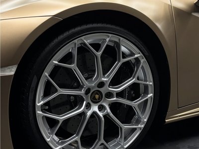 LAMBORGHINI HURACAN - 6