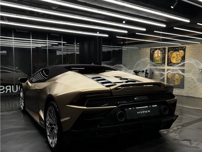 LAMBORGHINI HURACAN - 5