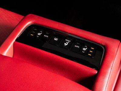 صورة مصغرة 40 لـ 2018 Lexus LS