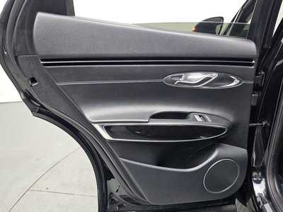 صورة مصغرة 15 لـ 2022 Genesis GV70