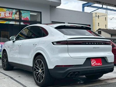 2024 Porsche CAYENNE 缩略图 18