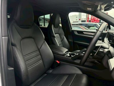 2024 Porsche CAYENNE 缩略图 56