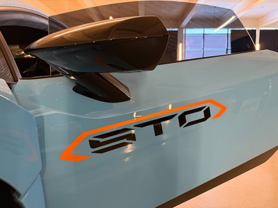 2022 Lamborghini HURACAN — миниатюра 18