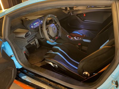 صورة 9 لـ 2022 Lamborghini HURACAN
