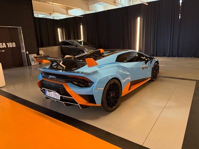 صورة 2 لـ 2022 Lamborghini HURACAN