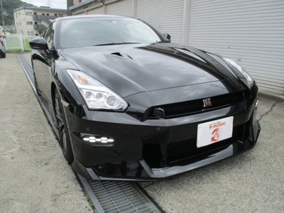 NISSAN GT-R - 5