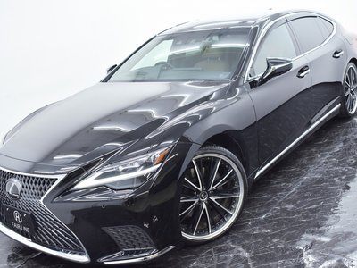 LEXUS LS - 6