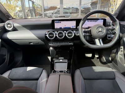 MERCEDES-BENZ CLA - 2