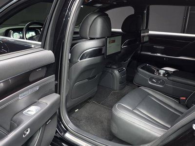 2023 Genesis G90 (RS4) thumbnail 12
