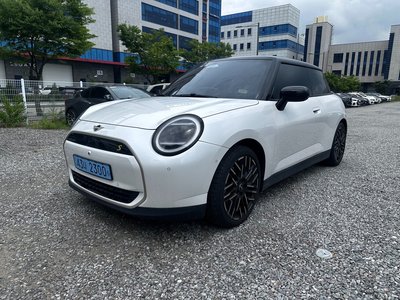صورة 1 لـ 2024 MINI COOPER ELECTRIC