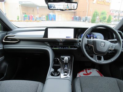 2025 Toyota CROWN SPORT — миниатюра 16
