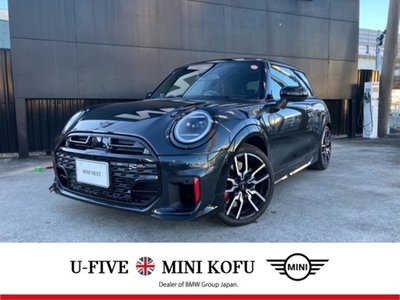 2025 MINI COOPER photo 2
