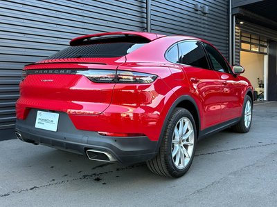 PORSCHE CAYENNE COUPE - 8