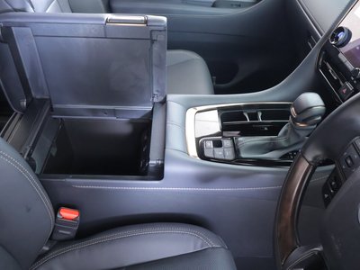 2024 Toyota ALPHARD 缩略图 33