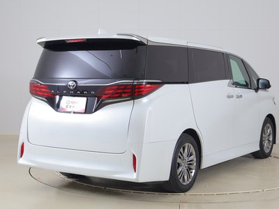 صورة 7 لـ 2024 Toyota ALPHARD