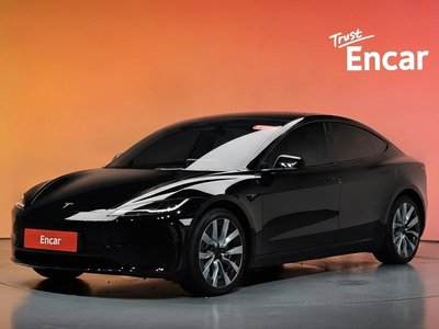 TESLA MODEL 3 - 1