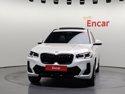 صورة 2 لـ 2025 BMW IX3