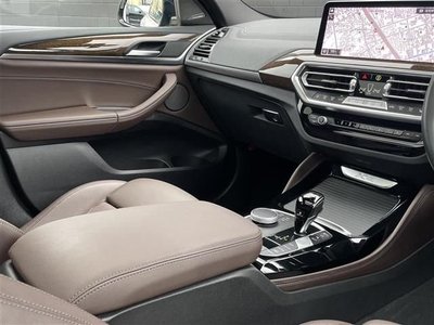 صورة 7 لـ 2023 BMW BMW