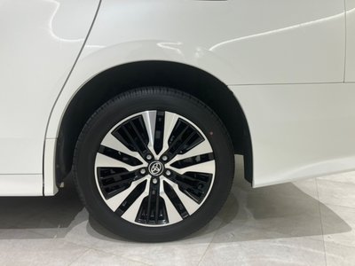 2020 Toyota ALPHARD — фото 3