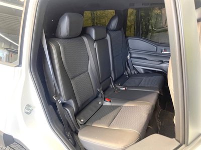 TOYOTA LAND CRUISER 250 - 9