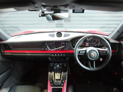 صورة مصغرة 11 لـ 2025 Porsche 911