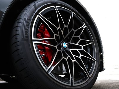 2026 BMW M4 CABRIOLET photo 9