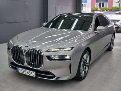 2023 BMW 7 SERIES — фото 2