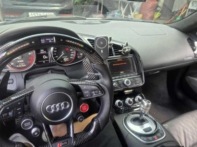 AUDI R8 - 6