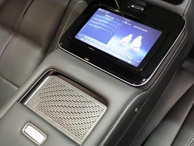 MERCEDES-BENZ GLS - 3