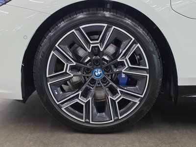 BMW 5 SERIES - 6