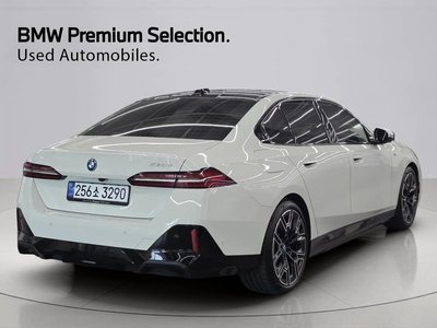 BMW 5 SERIES - 5