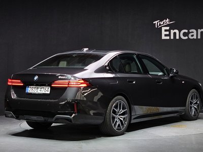 BMW 5 SERIES - 3