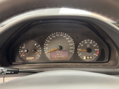 MERCEDES-BENZ CLK - 6
