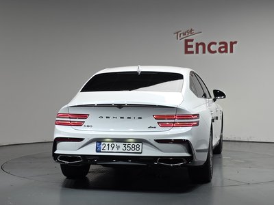 GENESIS G80 (RG3) - 4