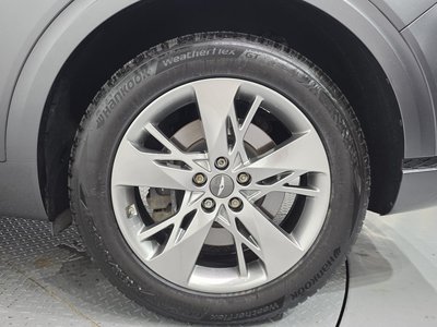 2022 Genesis GV70 photo 8