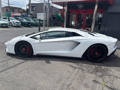 LAMBORGHINI AVENTADOR - 5