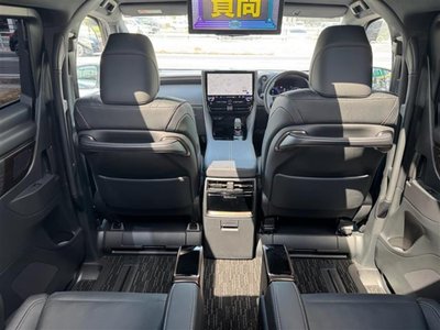 صورة مصغرة 18 لـ 2025 Toyota ALPHARD