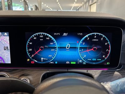2021 Mercedes-BENZ E-CLASS — миниатюра 13