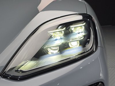 2024 Porsche CAYENNE 照片 9