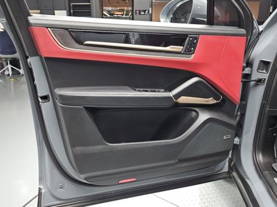 2024 Porsche CAYENNE 缩略图 14