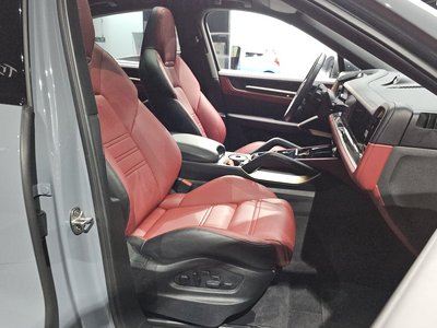 2024 Porsche CAYENNE 缩略图 18