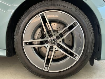 MERCEDES-BENZ E-CLASS - 8