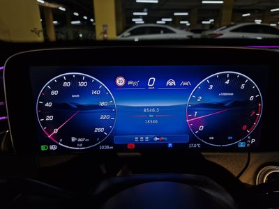 MERCEDES-BENZ E-CLASS - 2