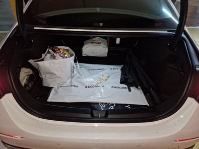 MERCEDES-BENZ E-CLASS - 9