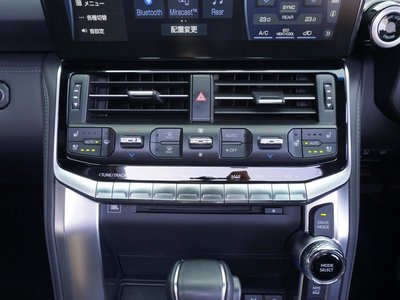 2023 Toyota LAND CRUISER 300 缩略图 50