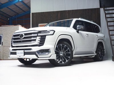 2023 Toyota LAND CRUISER 300 — фото 1