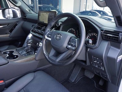 2023 Toyota LAND CRUISER 300 缩略图 39