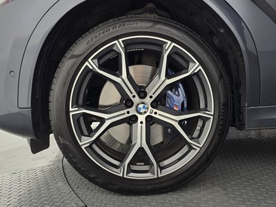 2021 BMW X6 照片 6